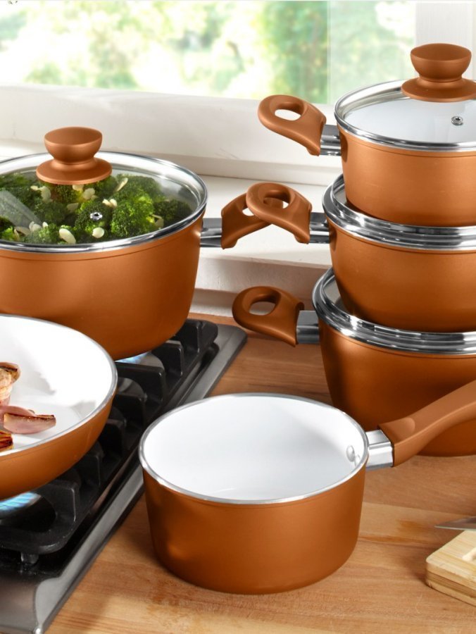 Pannu Ja Kattilasetti Kuparinvärinen